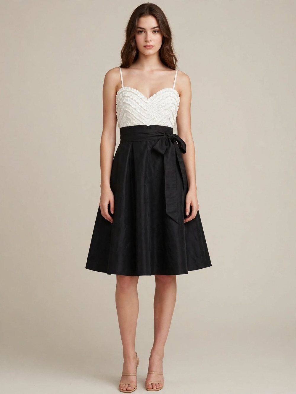 Laundry by Shelli Segal Los Angeles Women's Size 6 Off-White/Black Dress
